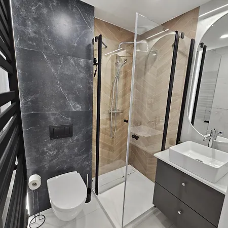 Na Jaszowcu Widokowy Z Balkonem