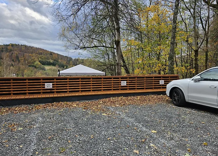 Na Jaszowcu Widokowy Z Balkonem אוסטראון